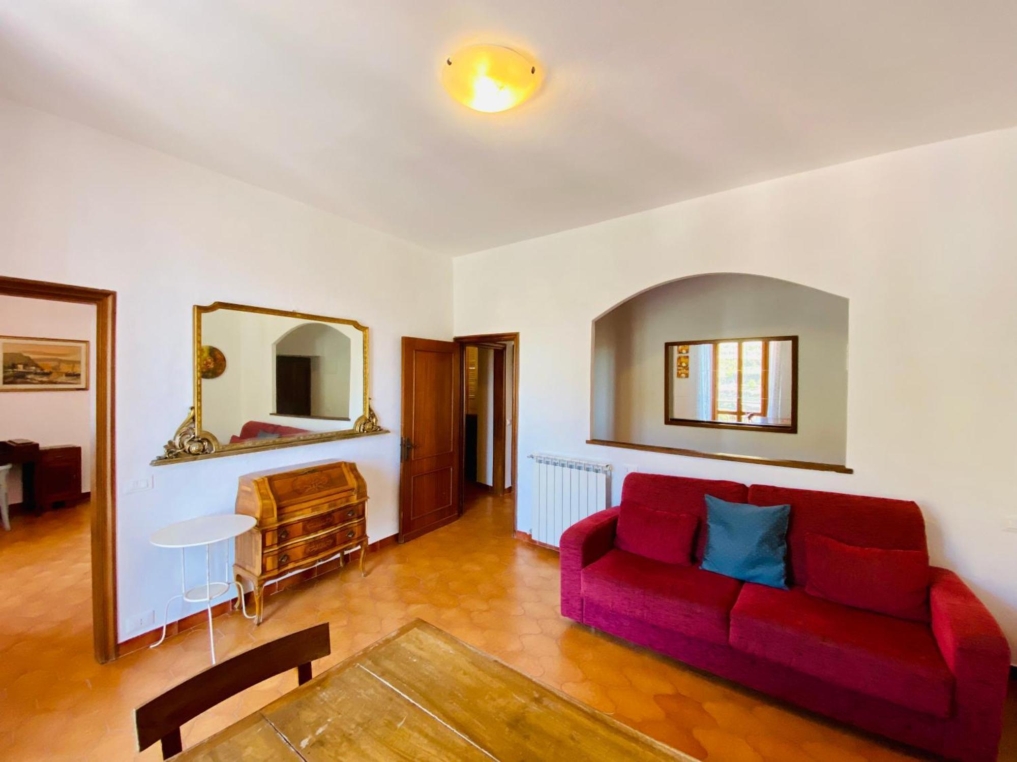 The Manarola Main Plaza Hotel Exterior photo